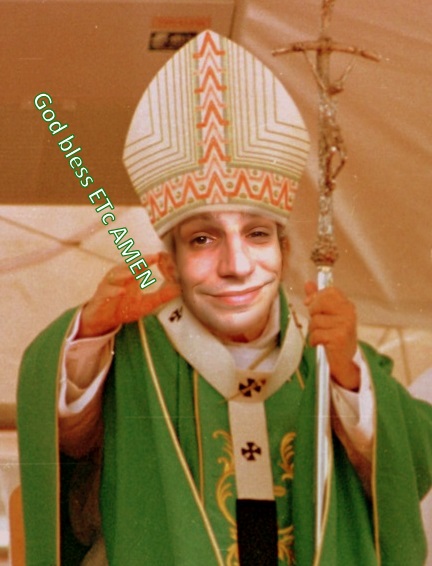 papa from roma as mezcain.jpg